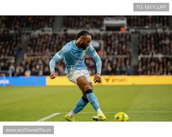 曼城近期关键比赛控制力下降,对争冠形势稳定性带来考验 曼城近期关键比赛控制力下降,对争冠形势稳定性带来考验